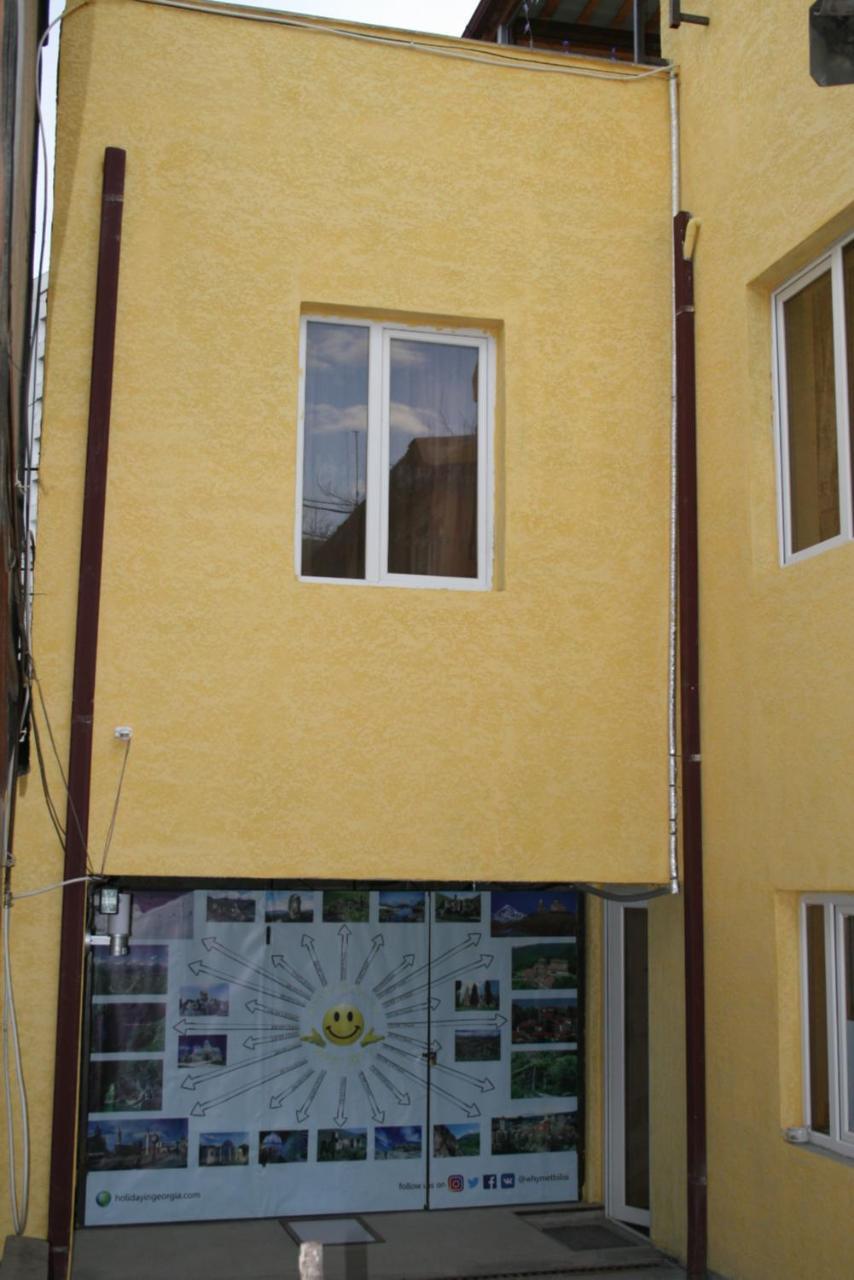Why Me Eco-Friendly Hostel Тбилиси Экстерьер фото