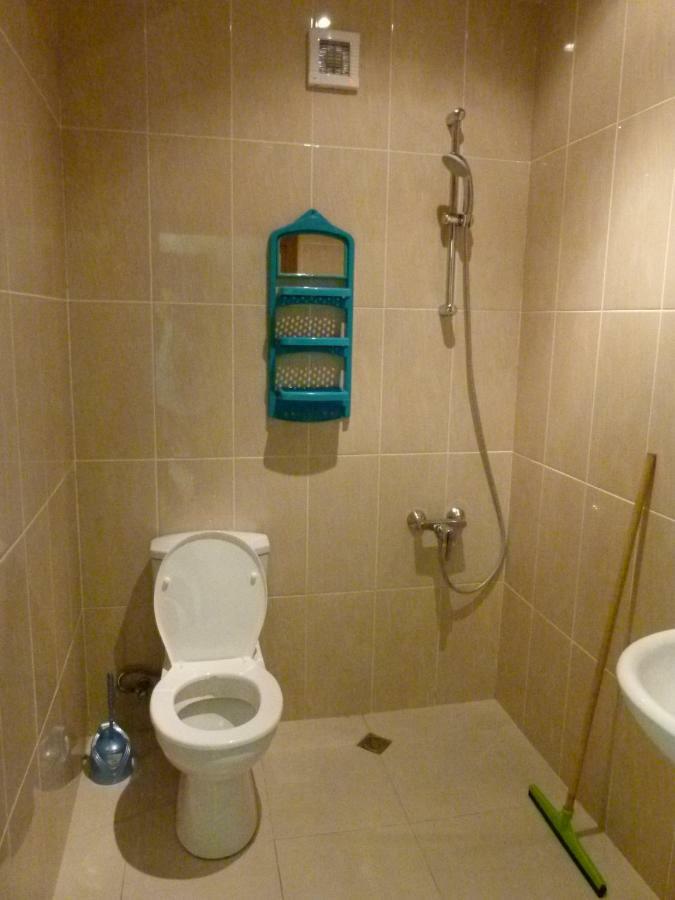 Why Me Eco-Friendly Hostel Тбилиси Экстерьер фото